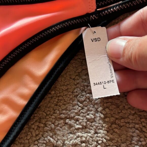 NWT Victoria secret swim bottoms L - Picture 4 of 6